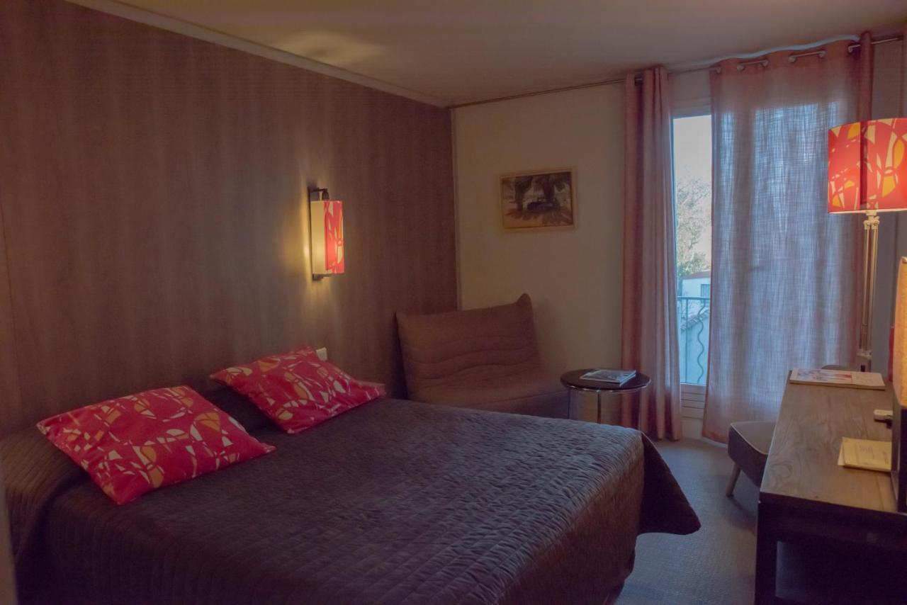 Bliss Hotel Cogolin Exteriör bild